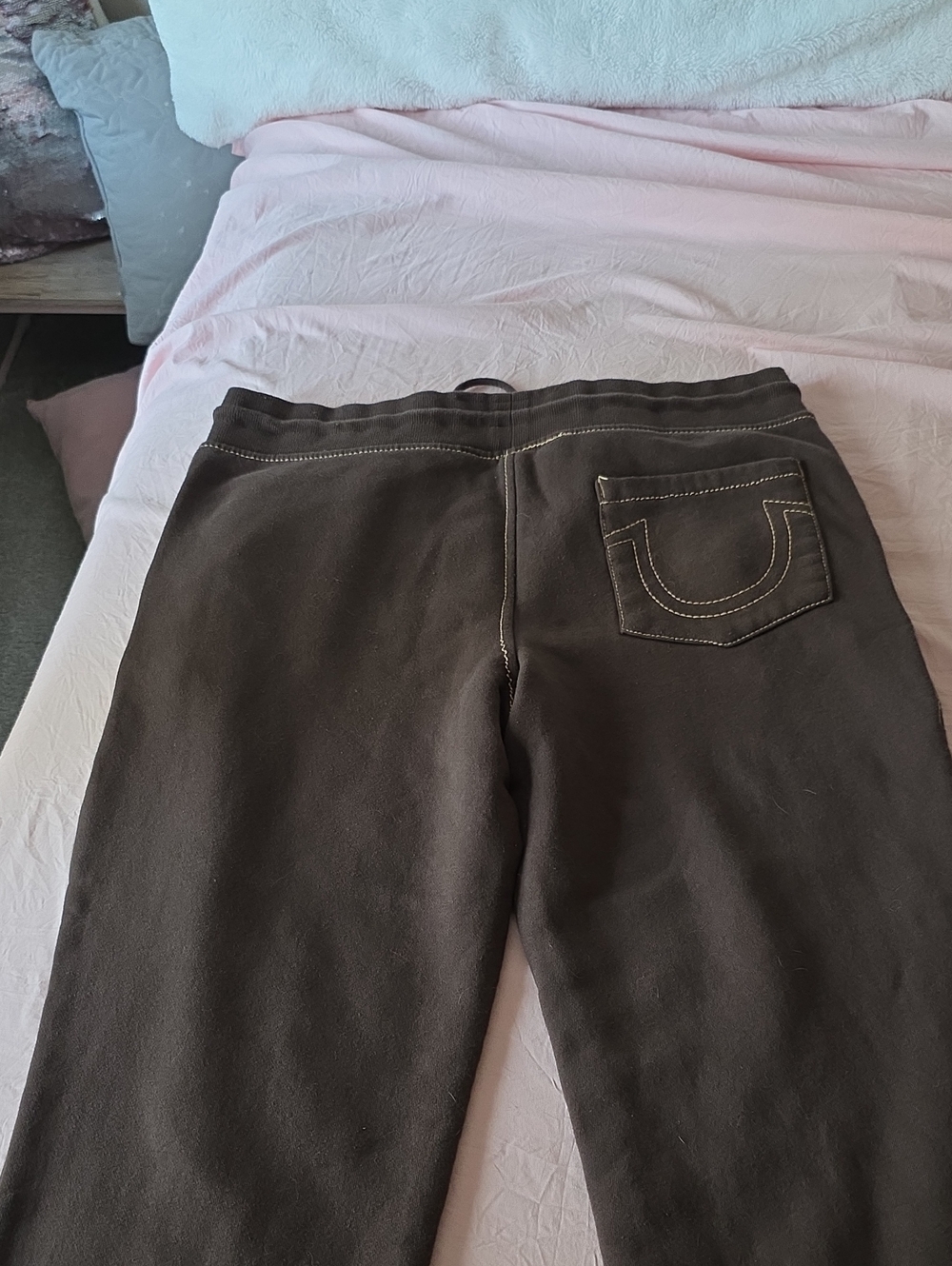 TRUE RELIGION JOGGERS XL